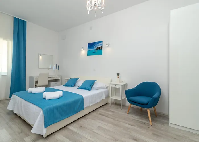 Lux Ii 3* Trogir