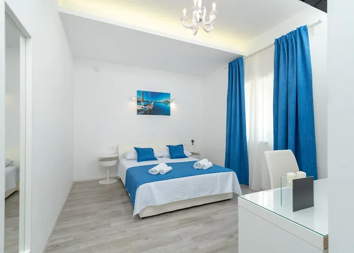 Lux Ii 3* Trogir