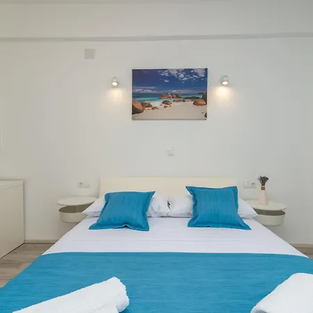 Lux Ii 3*
